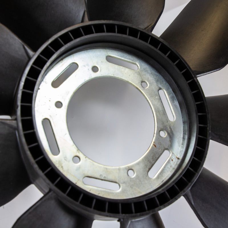 001 / Ventilador / Diámetro 58 Cm. / Mercedes / 904 Negro
