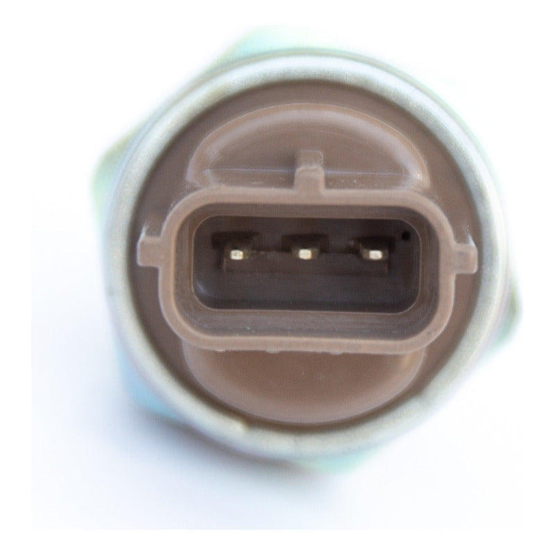131 / Sensor De Presión Combustible / Isuzu 4hk1 / 6hk1