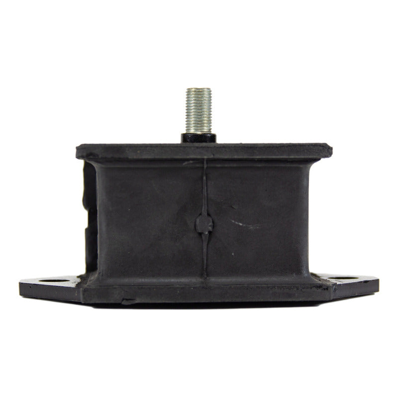 011 / Soporte Delantero / Isuzu Forward / 800 / 900 / 1100.